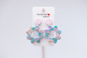 Boucles d'oreilles forme fleur pastel spring