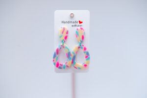 Boucles d'oreilles multicolor pastel