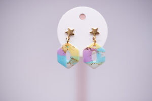boucles d'oreille kid hexagonales